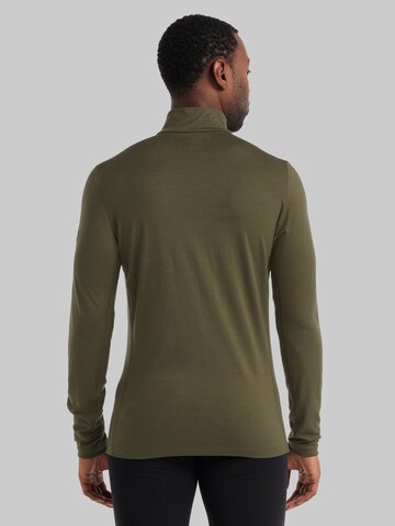 Base layer 'Oasis' di ICEBREAKER in verde