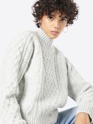 Pullover 'Nadia' di ABOUT YOU in grigio