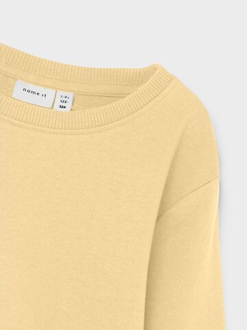 Sweat-shirt NAME IT en jaune