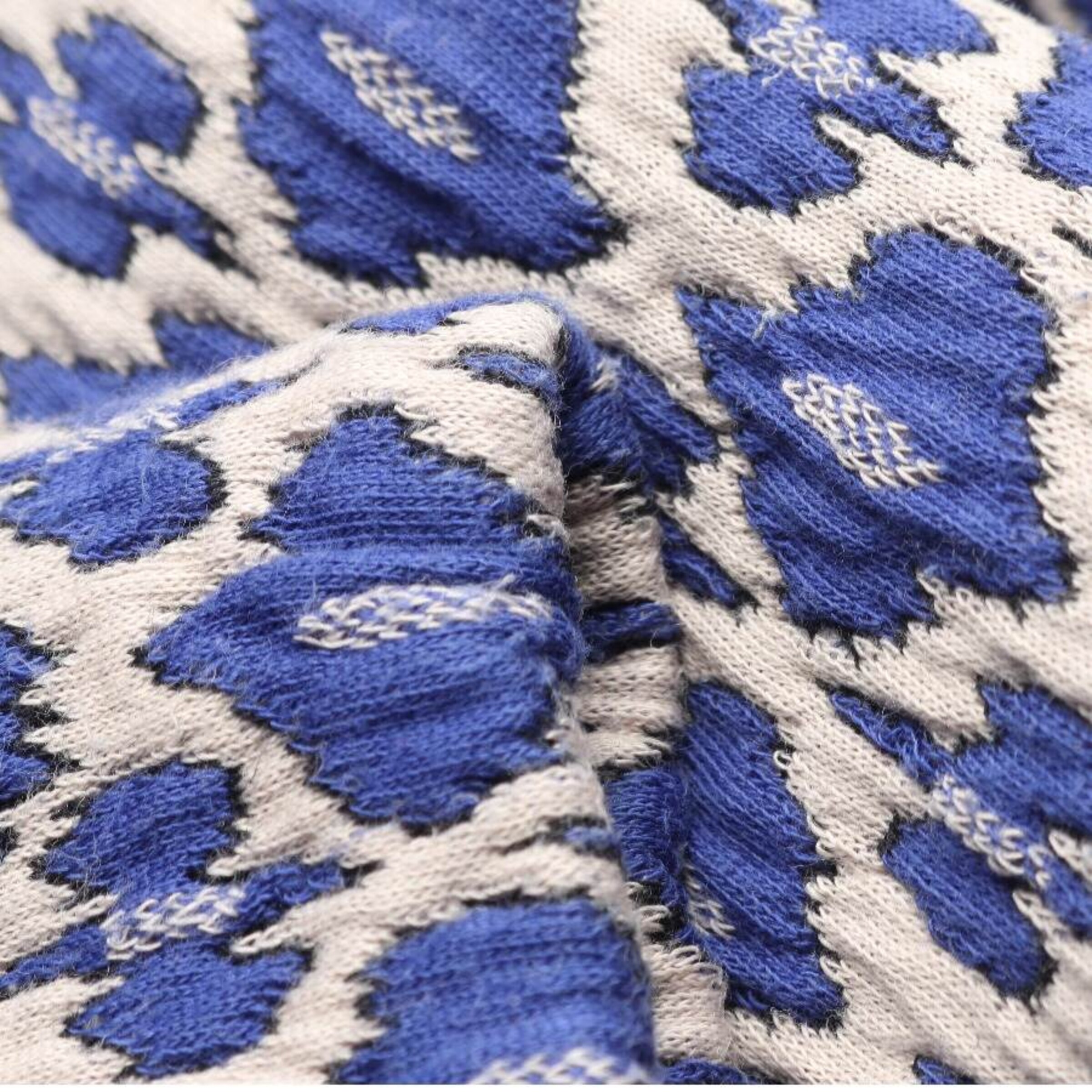 Odeeh Jacket & Coat in S in Blue