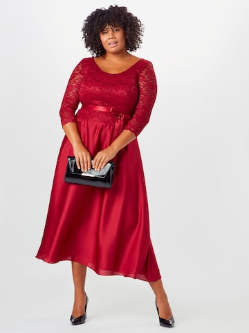 SWING Curve Cocktail dress in Red
