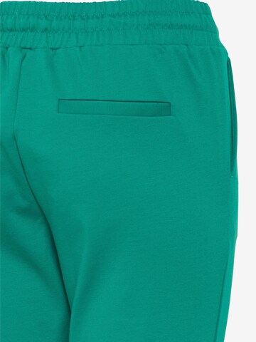 Coupe slim Pantalon 'KATE' ICHI en vert