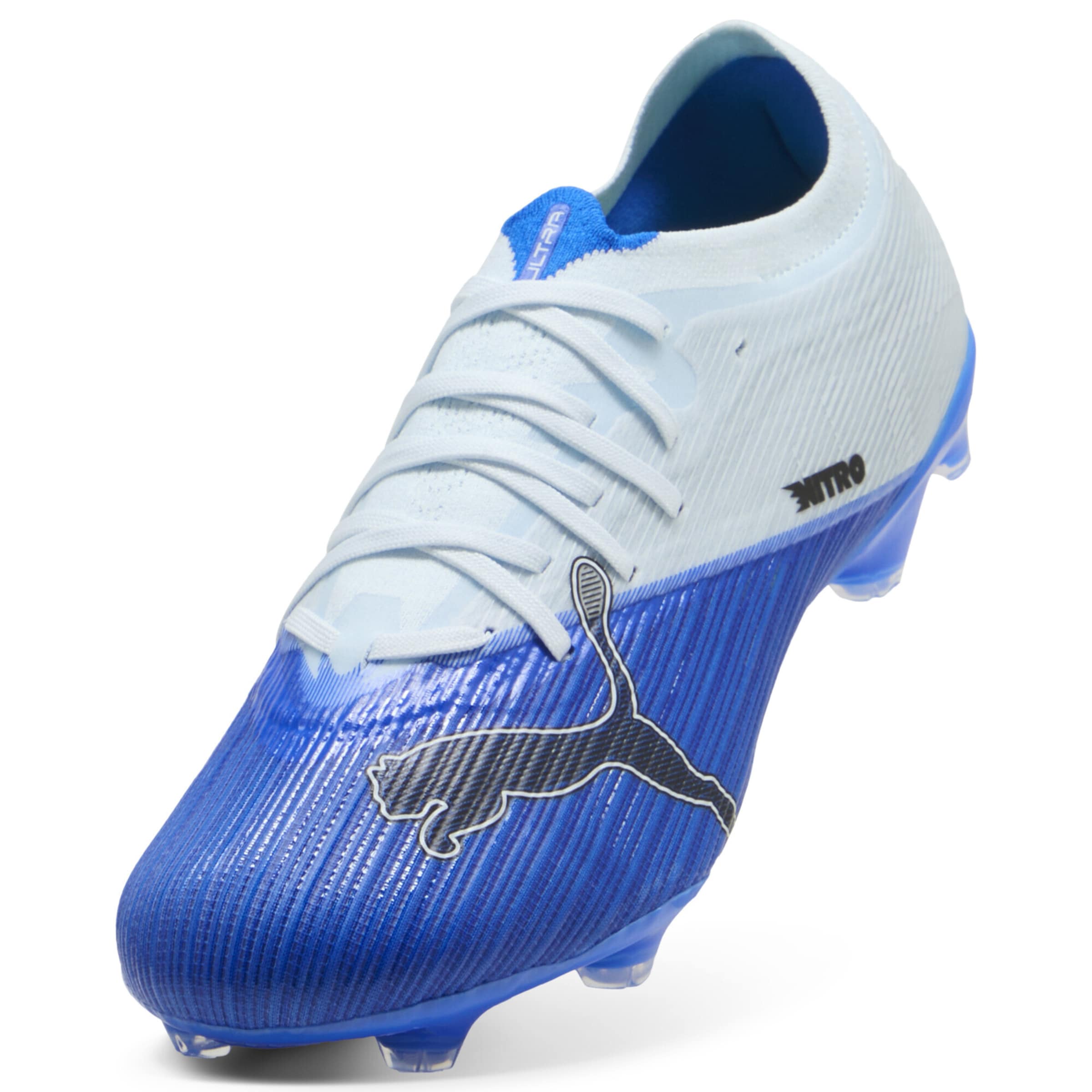 PUMA Soccer shoe in Blue: front
