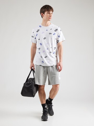 Nike Sportswear Shirt in Beige