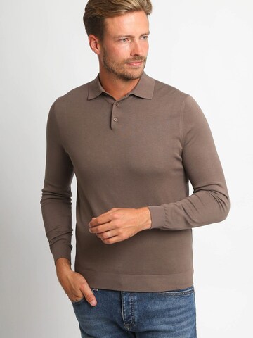 T-Shirt Suitable en gris : devant