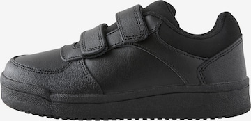 juoda Next Sportbačiai: priekis