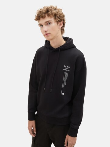 TOM TAILOR DENIMSweater majica 'Relaxed' - crna boja