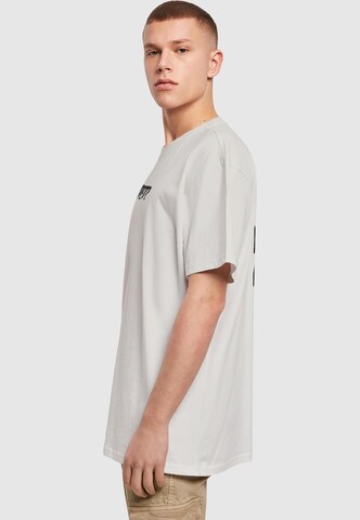 Merchcode Shirt 'Halloween - Are You Scared' in Grijs