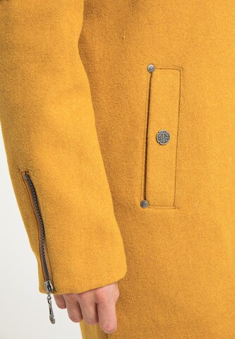 DreiMaster Vintage Between-Seasons Coat in Yellow