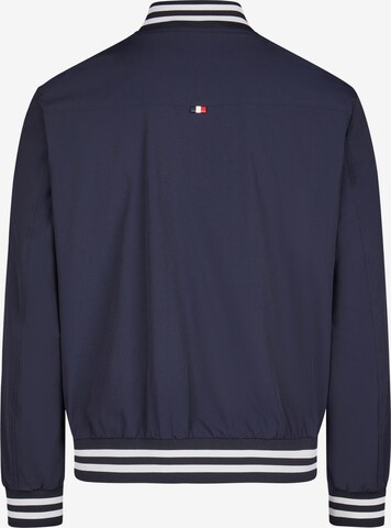 HECHTER PARIS Between-Season Jacket in Blue