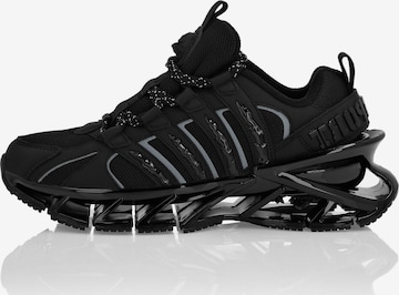 Baskets basses Plein Sport en noir : devant