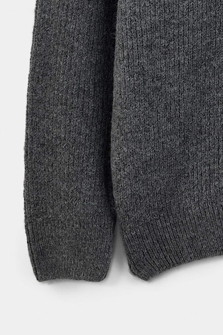Pull-over Trendyol en gris