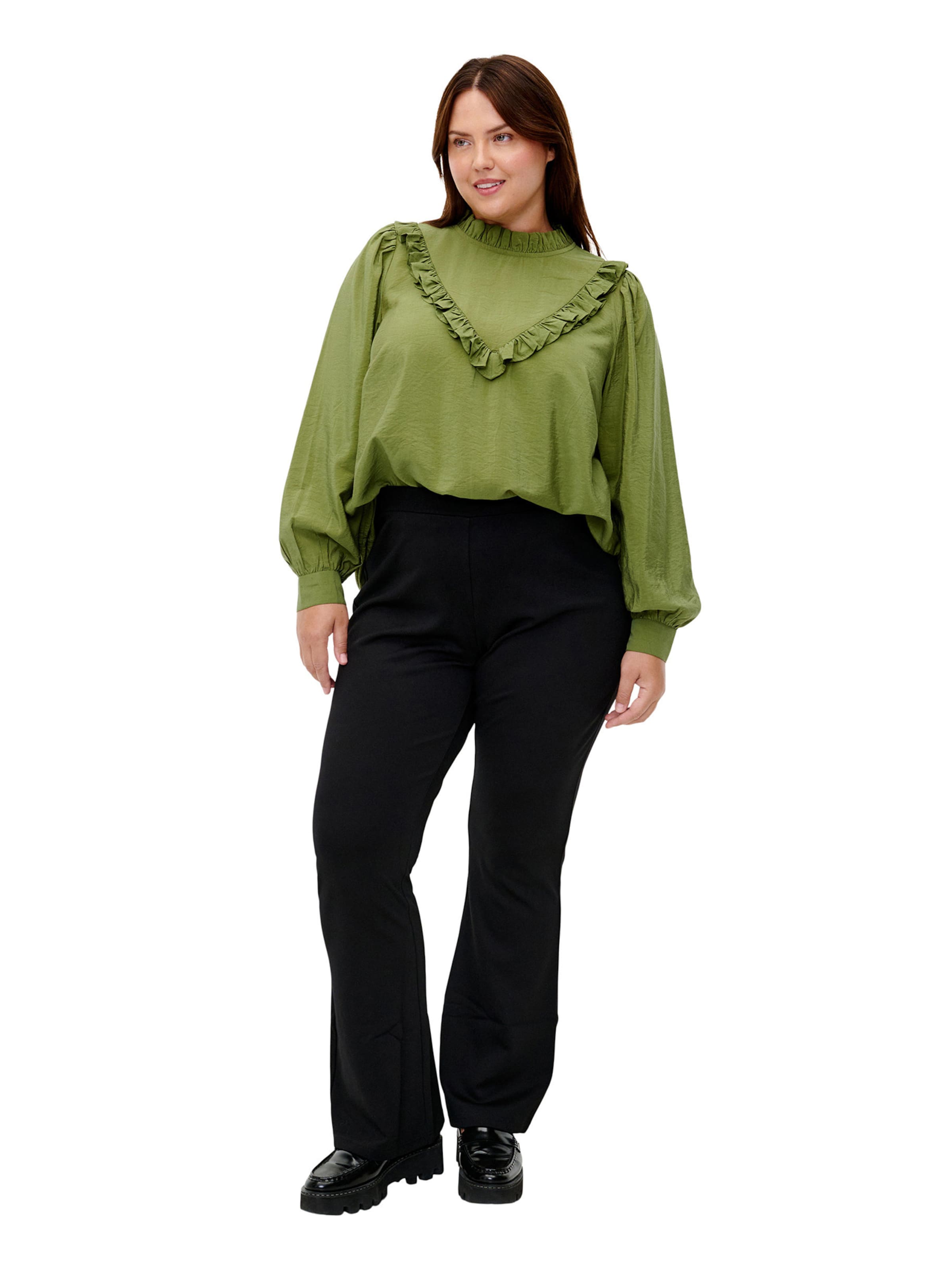 Flared Pantaloni 'Nola' di Zizzi in nero