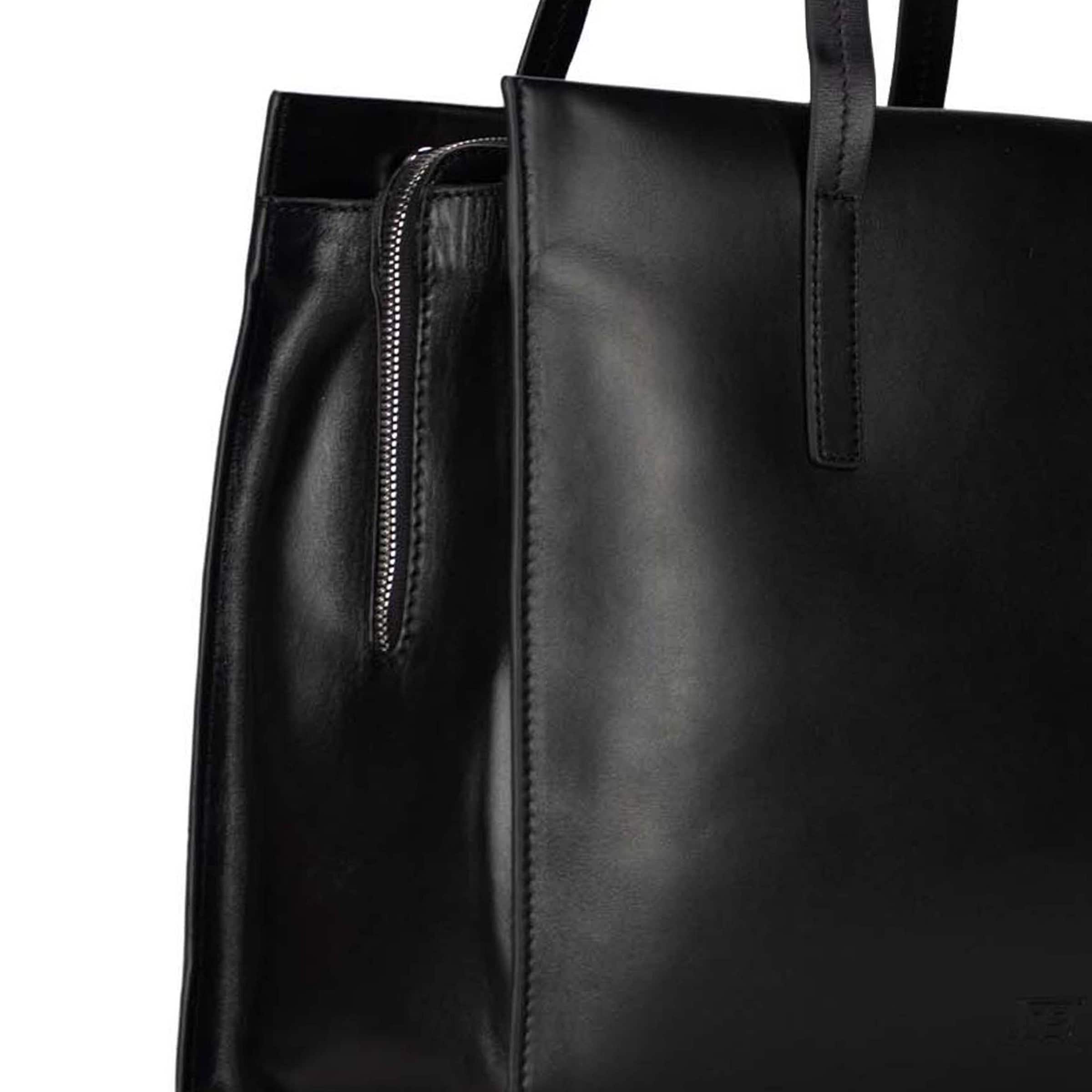 Sac bandoulière 'Arva' JOST en noir