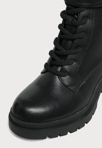 Bottines à lacets TT. BAGATT en noir : devant