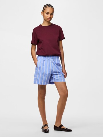 PIECES Regular Shorts 'PCPhilipa' in Blau