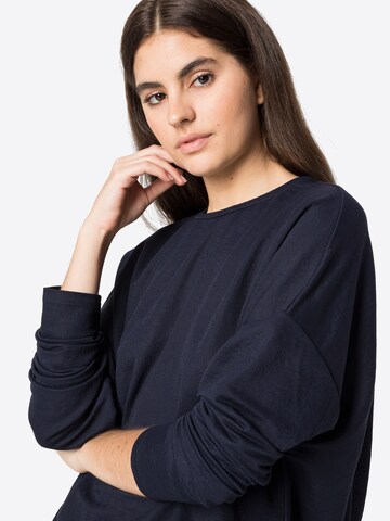 UNITED COLORS OF BENETTON T-shirt i blå