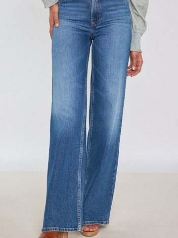 Maison 123 Loosefit Jeans 'Lisa' in Blau: Vorderseite