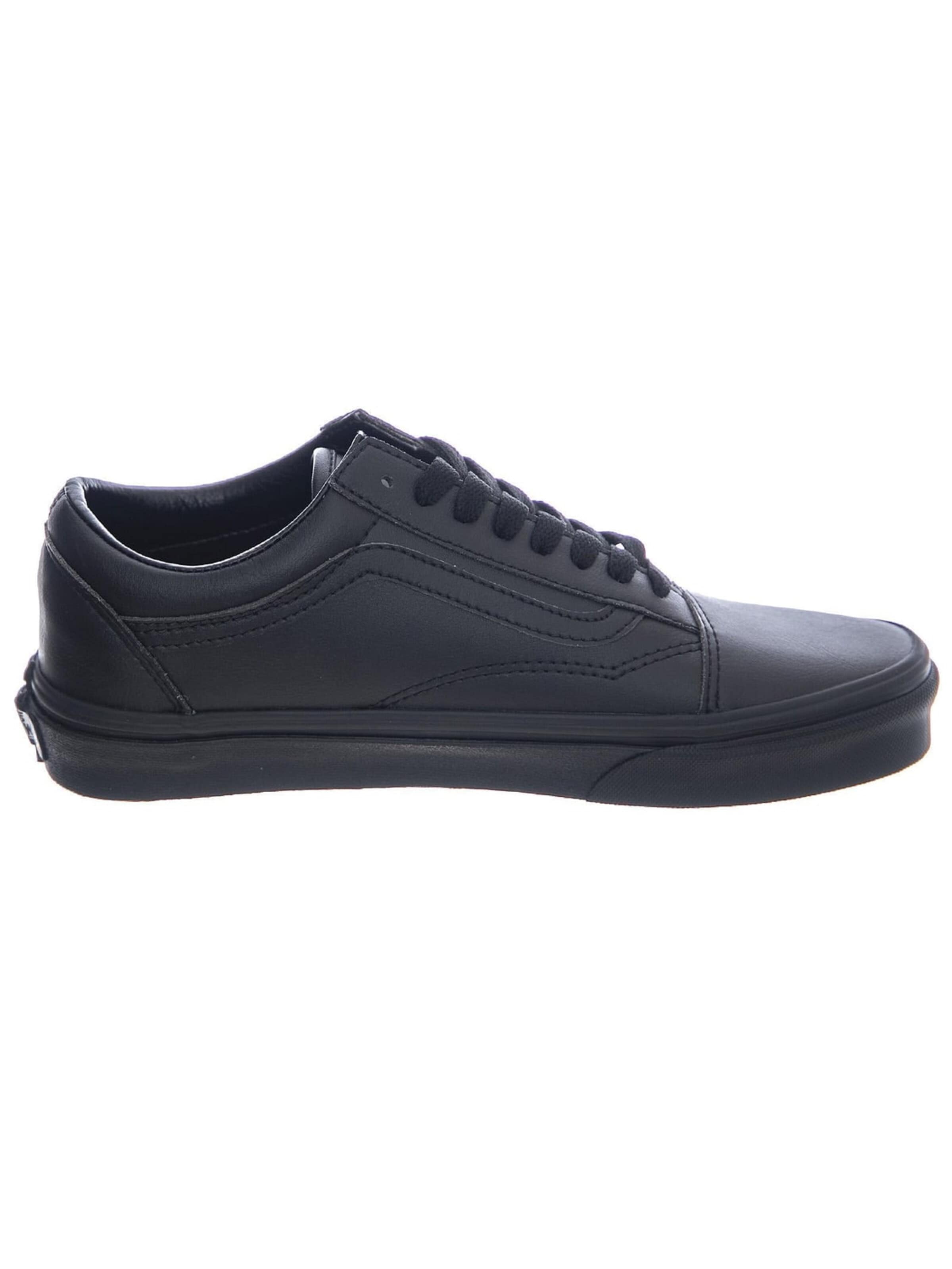 VANS Athletic lace-up shoe in Black