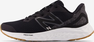 new balance Sportschoen 'Arishi v4' in Zwart: voorkant