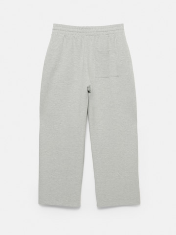Pull&Bear Wide leg Trousers in Grey