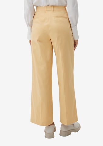 Wide leg Pantaloni con pieghe di s.Oliver BLACK LABEL in giallo