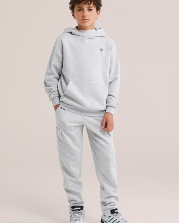 WE Fashion - Sweatshirt em cinzento