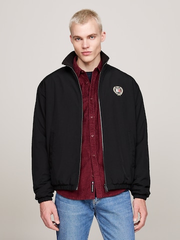 Tommy Jeans Jacke in Schwarz: Vorderseite