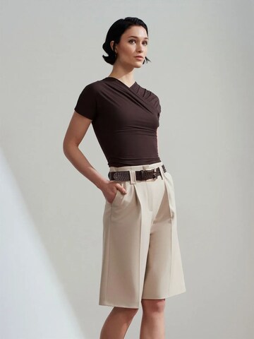 Dilvin Wide Leg Shorts in Beige