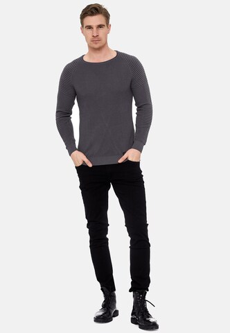 Rusty Neal Sweater in Grey