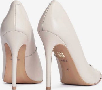 Kazar Pumps i beige