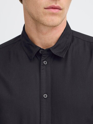 !Solid Regular fit Button Up Shirt 'OLMIN' in Black