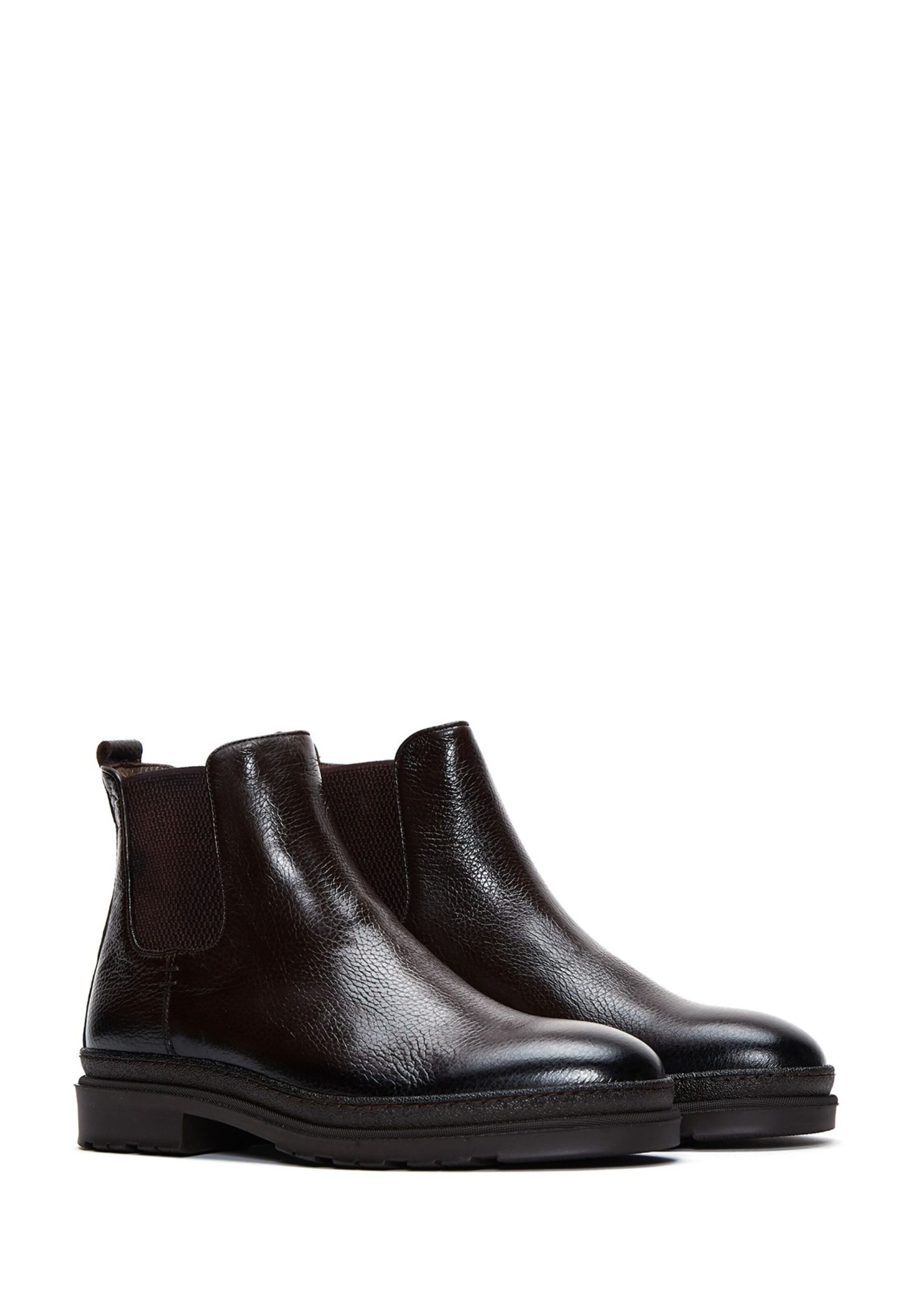 Derimod Chelsea boots in Brown