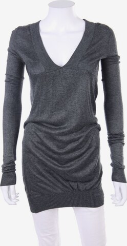 Madonna Pullover S in Grau: predná strana