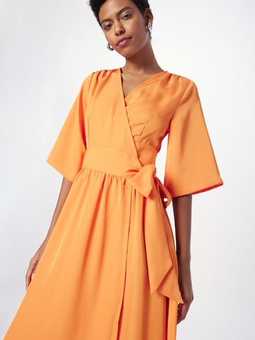 Robe 'Yanova' mbym en orange