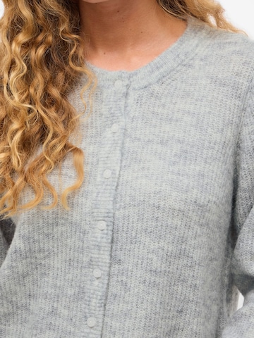 VILA - Cárdigan 'VILory' en gris