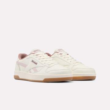 Reebok Sneaker in Beige