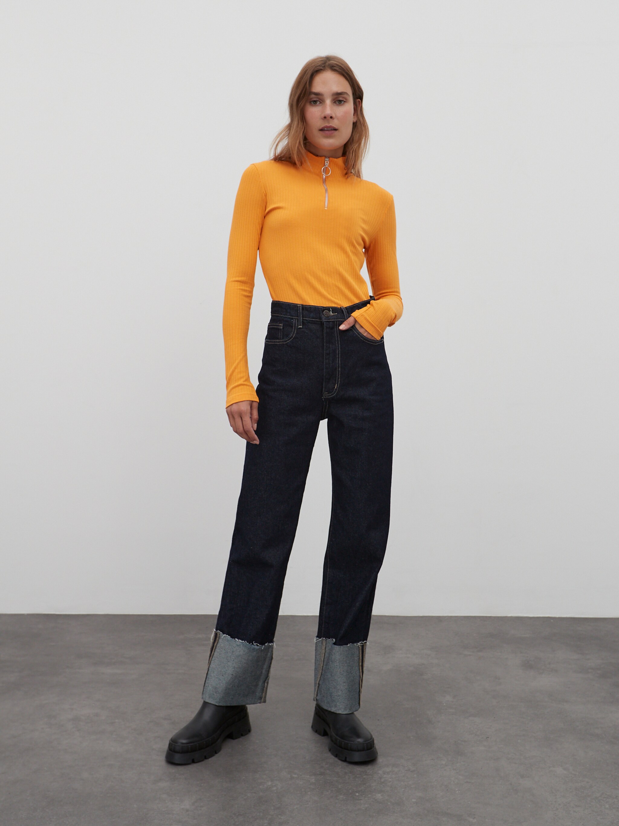 EDITED Producten Shirt 'Svetlana' Oranje