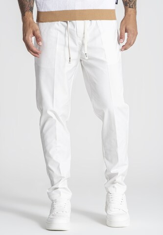 Regular Pantalon 'GK' Gianni Kavanagh en blanc : devant