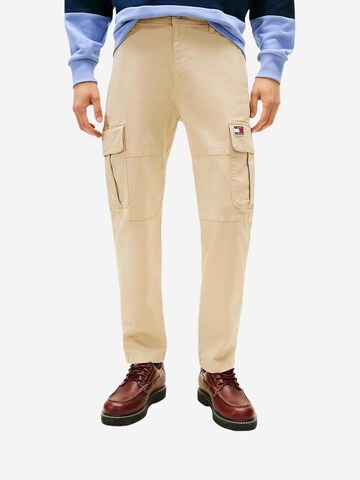 regular Pantaloni cargo 'DM0DM22651' di Tommy Jeans in beige: frontale