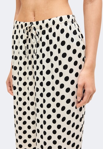 Pantaloncini da pigiama 'Reese' di LOVE Stories in bianco