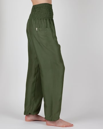 Paigh Regular Harem trousers in Green