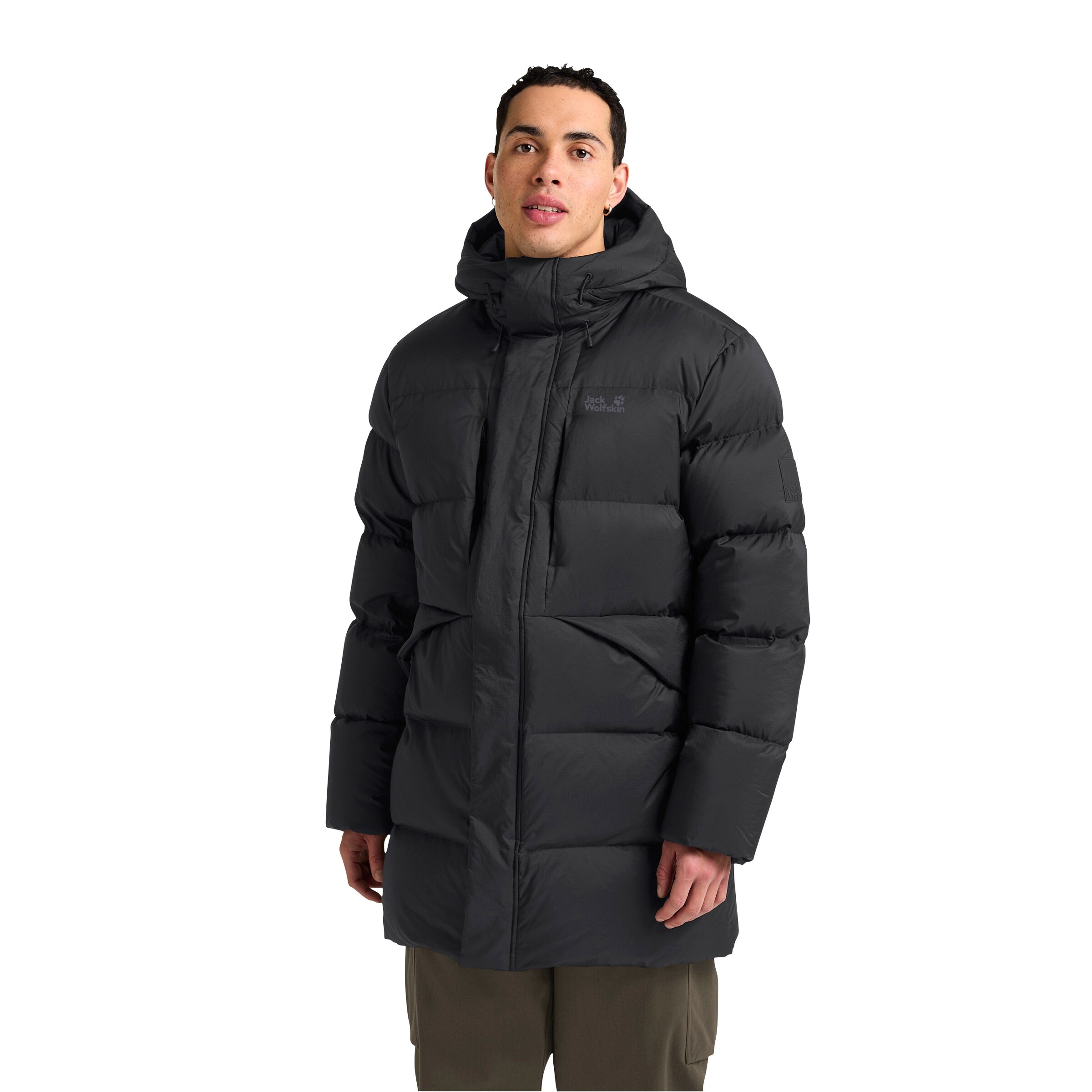 JACK WOLFSKIN Winter Parka in Black: front