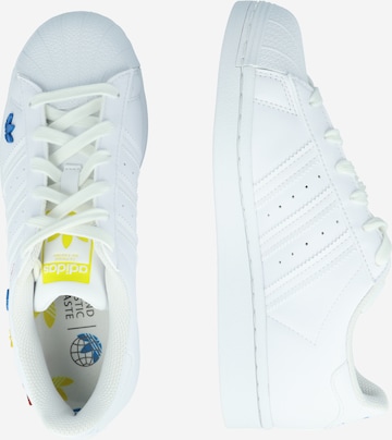 ADIDAS ORIGINALS Tenisky 'Superstar' - biela