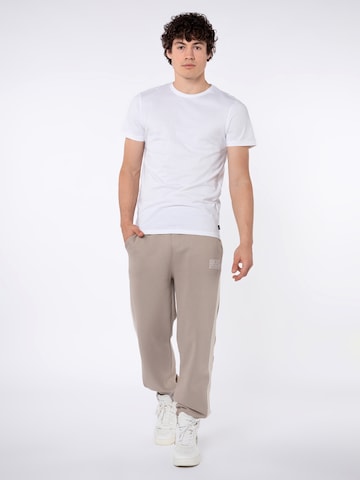 Sublevel Shirt in White: front