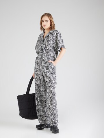 Tuta jumpsuit 'CAIRE' di BONOBO in grigio