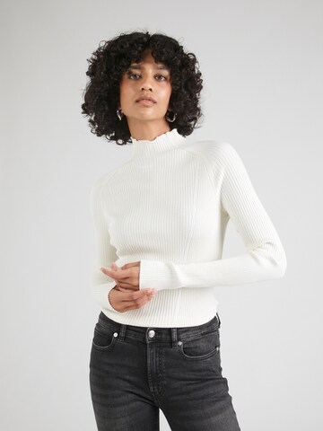 HUGO Sweater in White: front