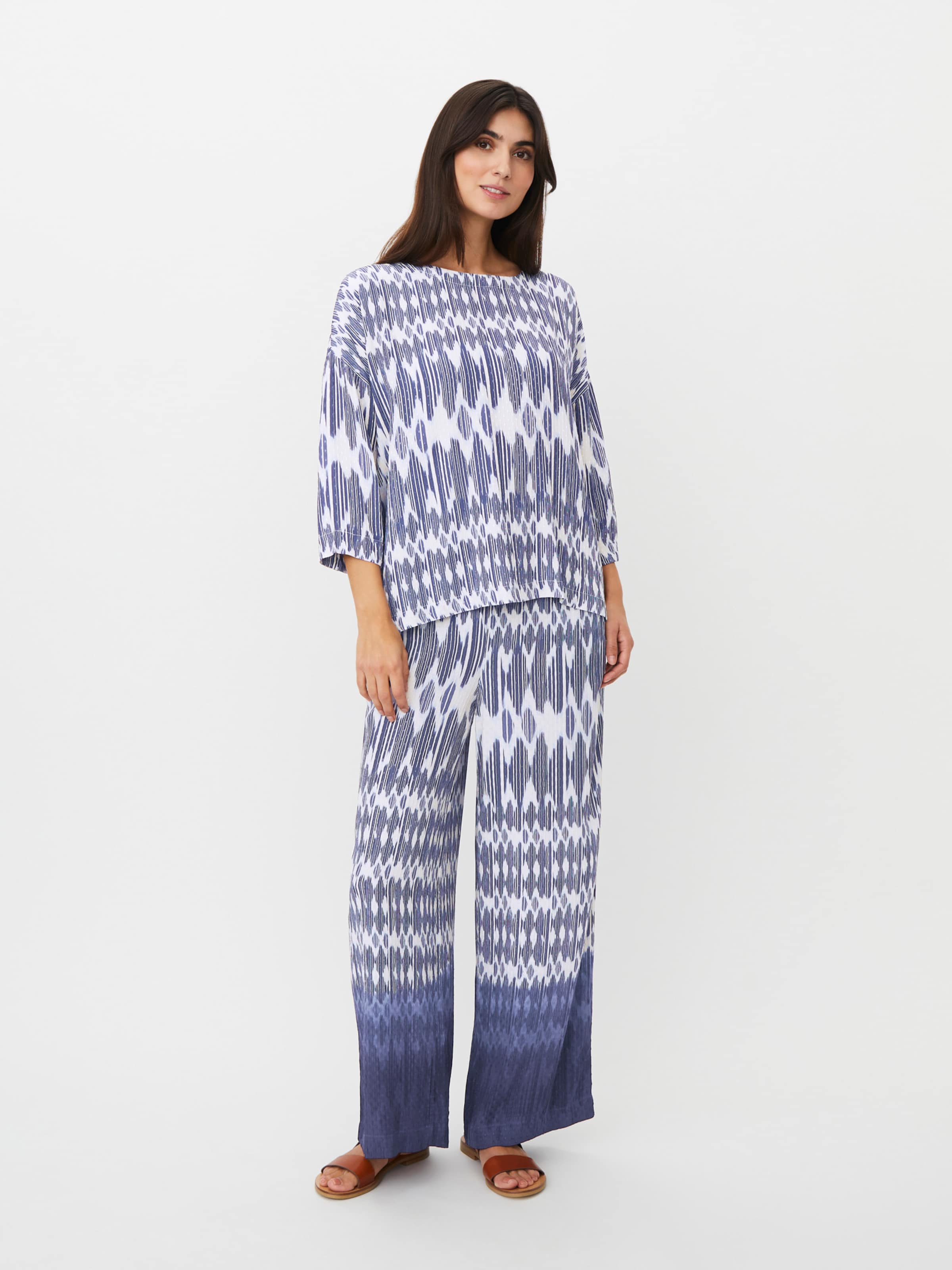 Masai Blouse in Blue