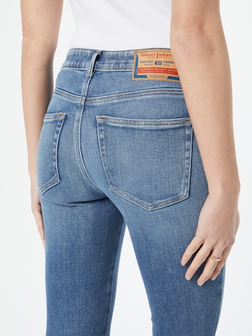 DIESEL Slimfit Jeans 'SLANDY' in Blauw
