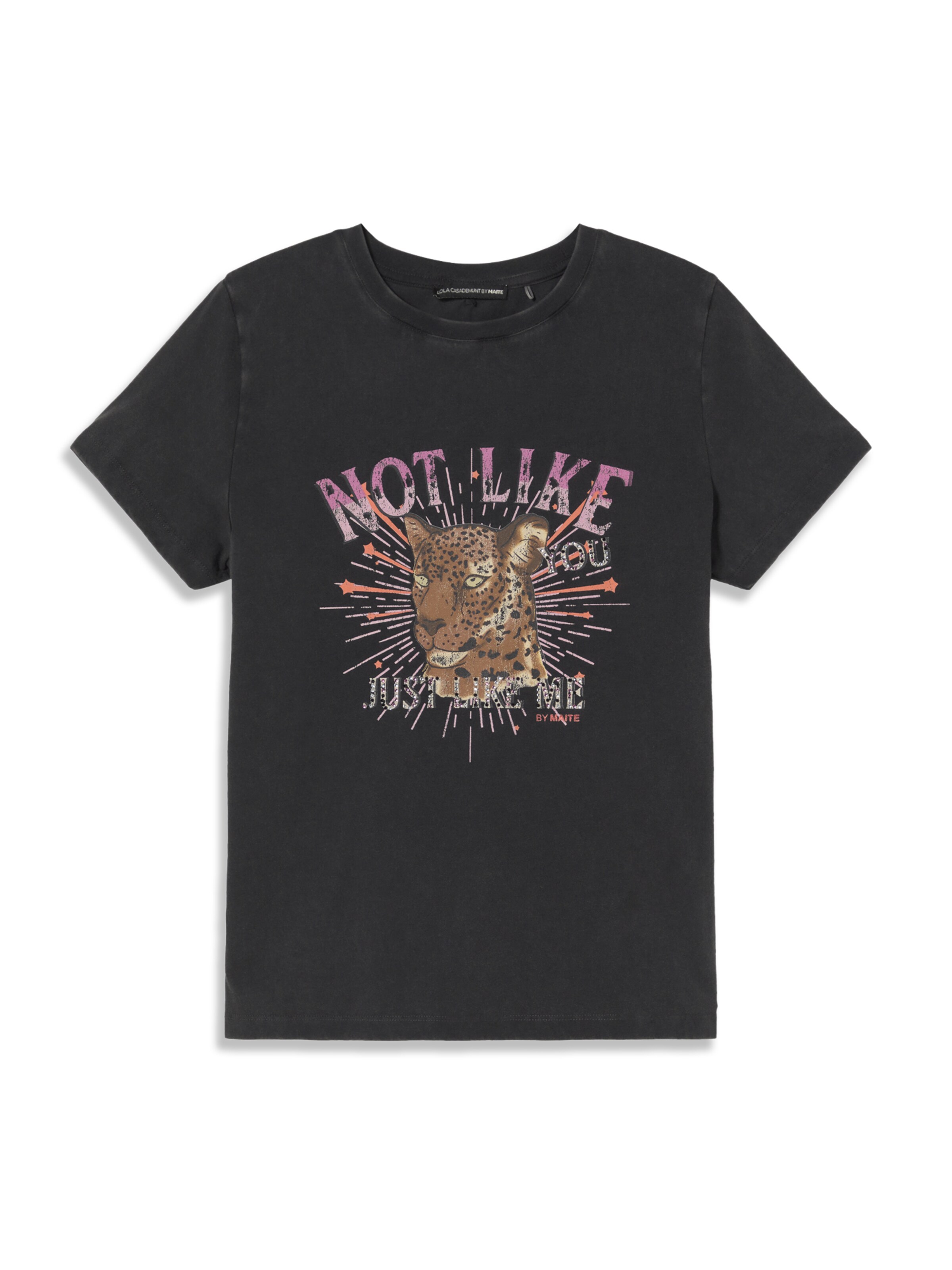 Lola Casademunt T-shirt en noir, Vue avec produit